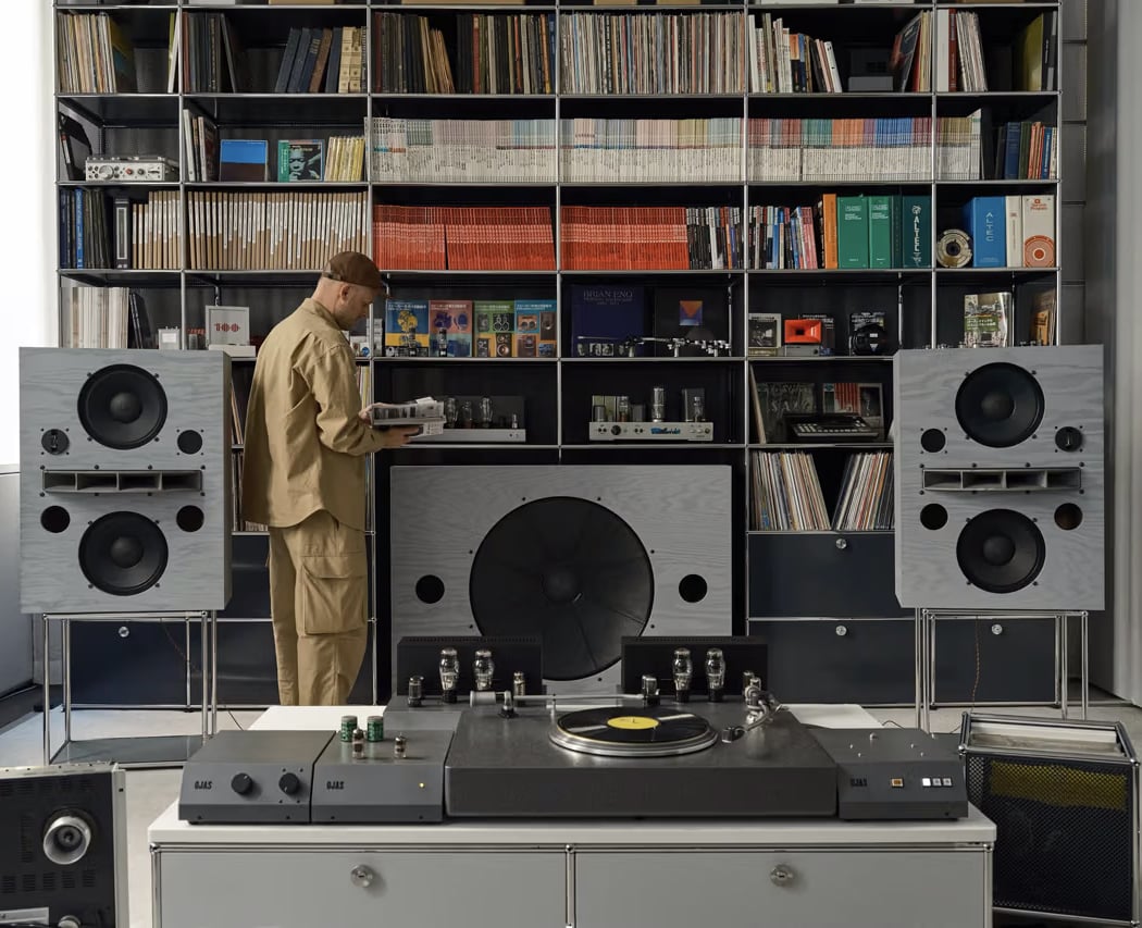 Live Operator Hours: OJAS Team & Warp Records in the Listening Room 1